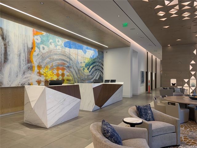 987 Queen Street 1404, Honolulu, HI 96814