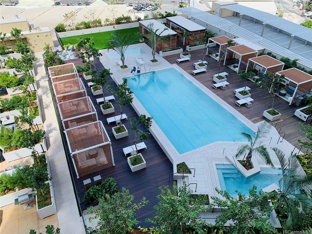 987 Queen Street 1404, Honolulu, HI 96814