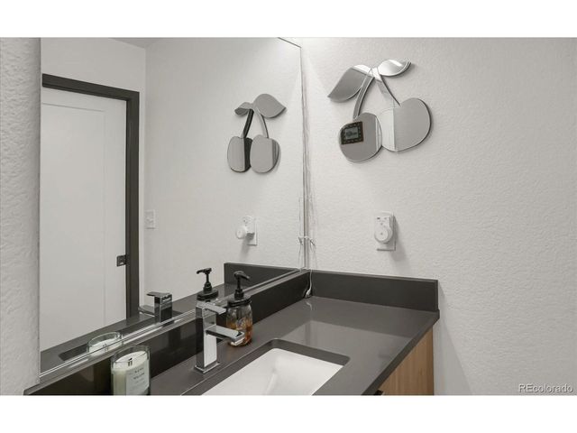 603 Inca St 423, Denver, CO 80204