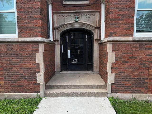 10500 S Wabash Avenue 02, Chicago, IL 60628