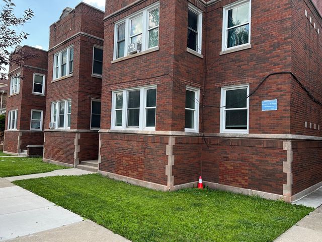 10500 S Wabash Avenue 02, Chicago, IL 60628