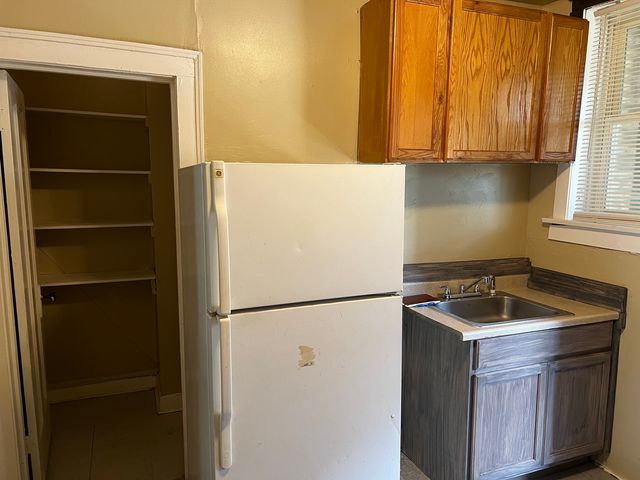 10500 S Wabash Avenue 02, Chicago, IL 60628