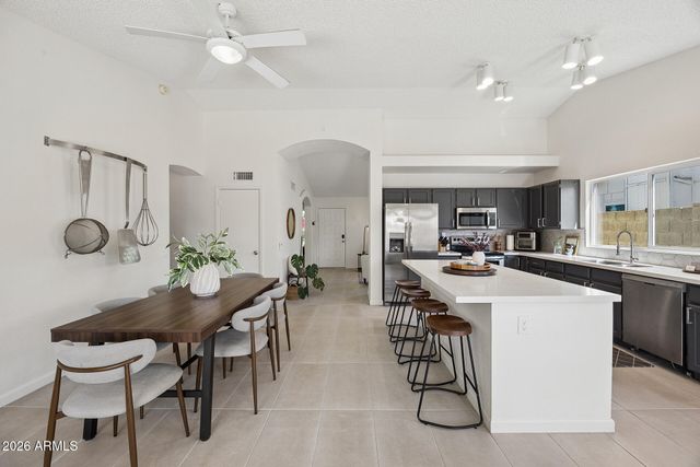 3129 W ROSS Avenue, Phoenix, AZ 85027