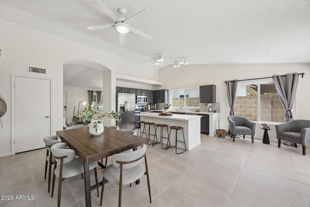 3129 W ROSS Avenue, Phoenix, AZ 85027