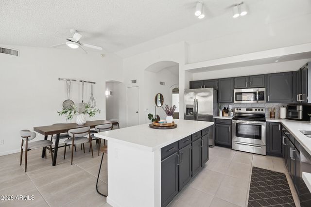 3129 W ROSS Avenue, Phoenix, AZ 85027