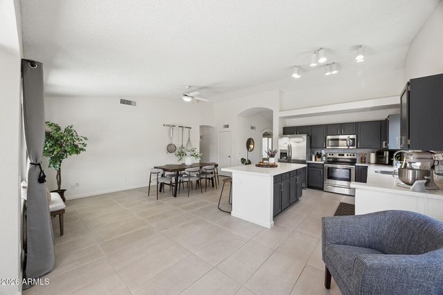 3129 W ROSS Avenue, Phoenix, AZ 85027