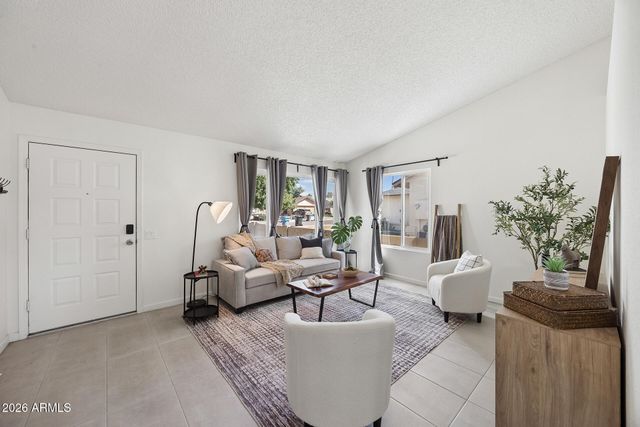 3129 W ROSS Avenue, Phoenix, AZ 85027