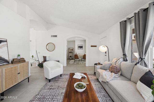 3129 W ROSS Avenue, Phoenix, AZ 85027