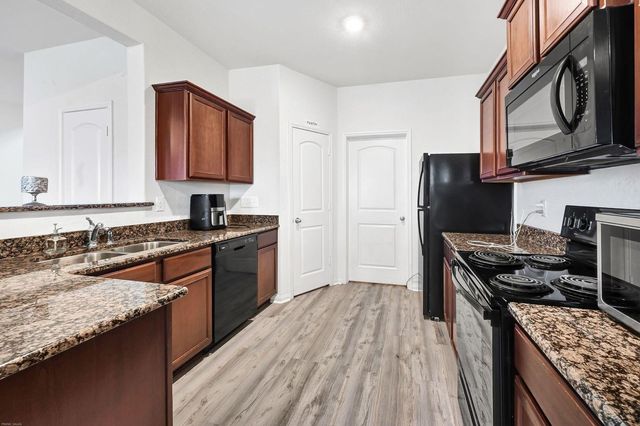 2329 Regatta Lane, La Marque, TX 77568