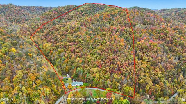 5186 Lick Creek Road, Clinchco, VA 24226