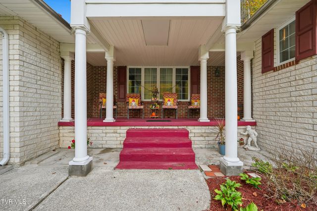 5186 Lick Creek Road, Clinchco, VA 24226