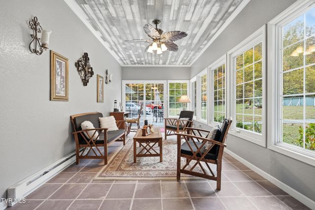 5186 Lick Creek Road, Clinchco, VA 24226