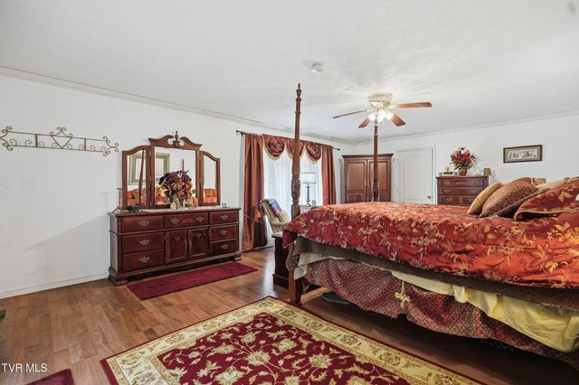 5186 Lick Creek Road, Clinchco, VA 24226