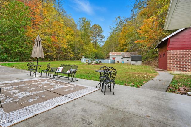 5186 Lick Creek Road, Clinchco, VA 24226