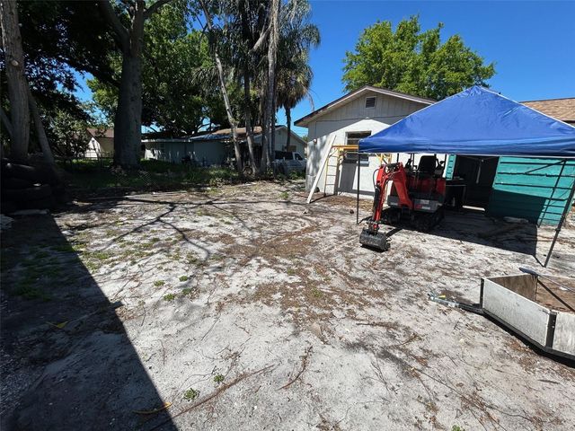 1508 54TH AVENUE DRIVE W, Bradenton, FL 34207