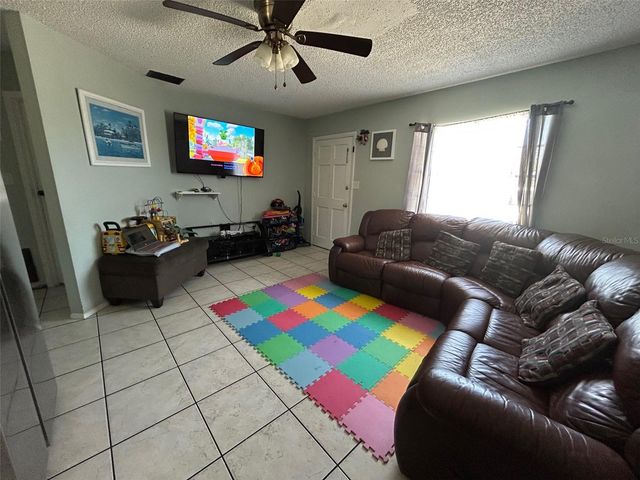 1508 54TH AVENUE DRIVE W, Bradenton, FL 34207