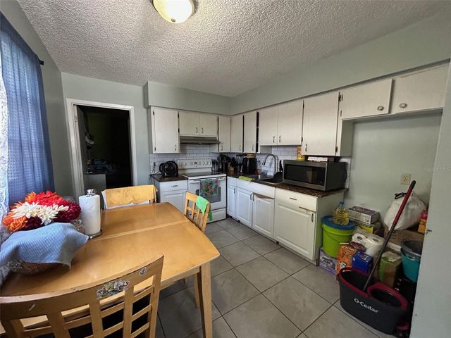 1508 54TH AVENUE DRIVE W, Bradenton, FL 34207