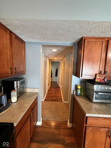 7601 Pipestone Drive, Indianapolis, IN 46217