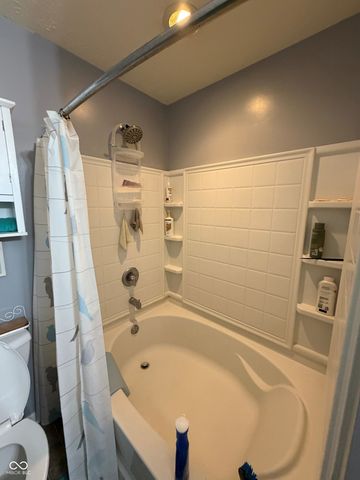 7601 Pipestone Drive, Indianapolis, IN 46217