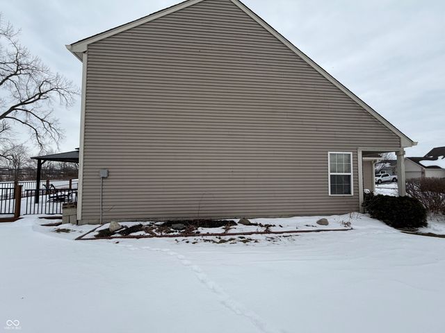 7601 Pipestone Drive, Indianapolis, IN 46217