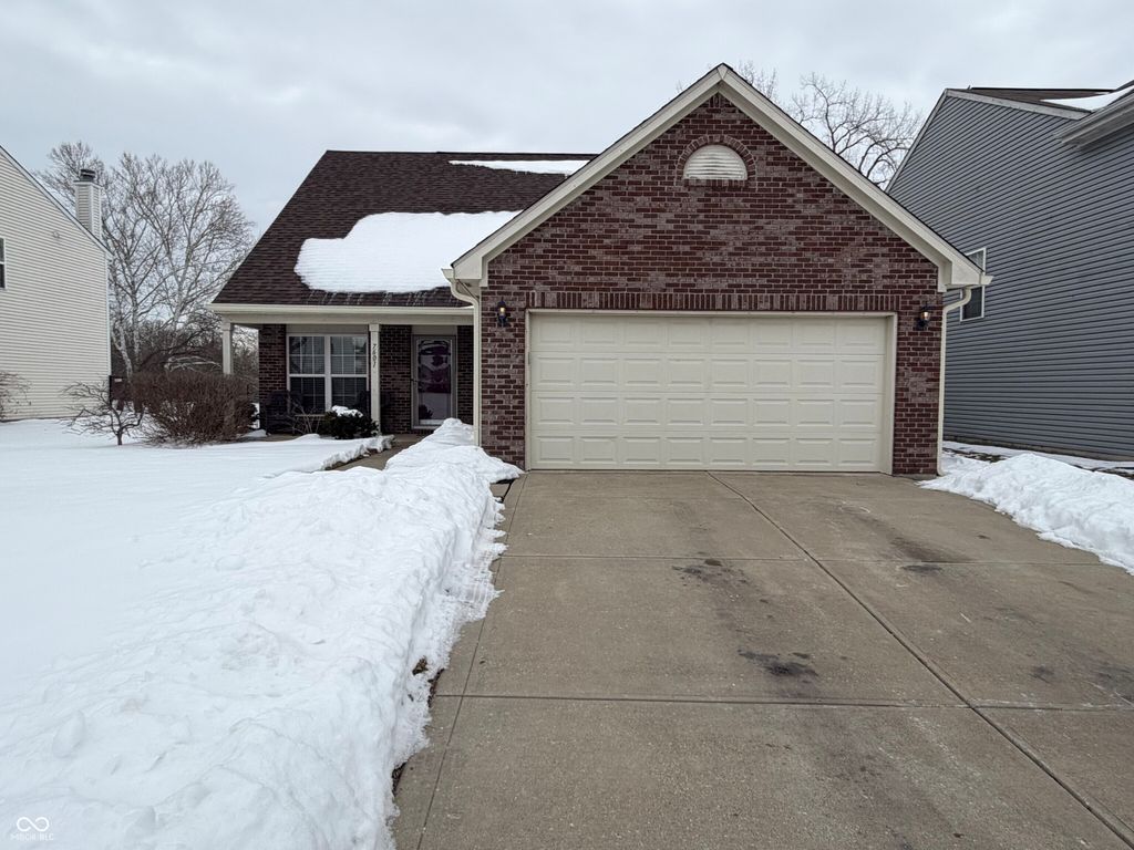 7601 Pipestone Drive, Indianapolis, IN 46217