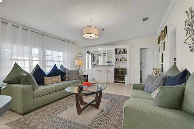 114 Audubon RD, Naples, FL 34114