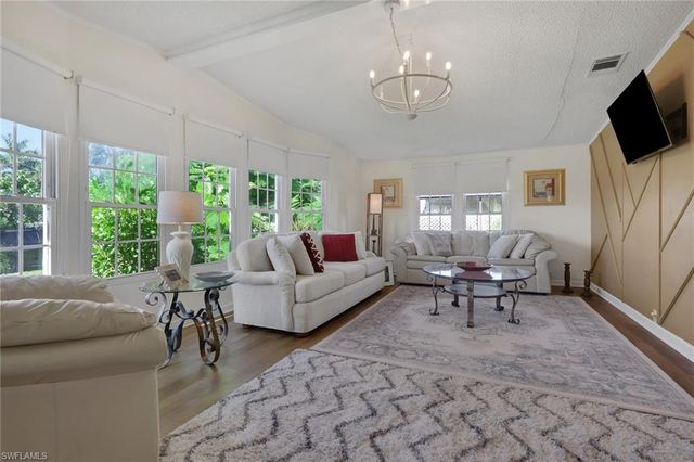 114 Audubon RD, Naples, FL 34114