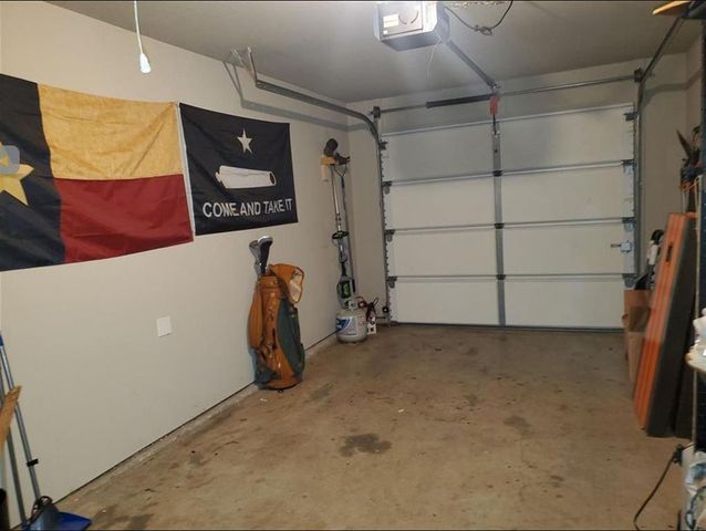 2317 E Sycamore Drive, Stillwater, OK 74075