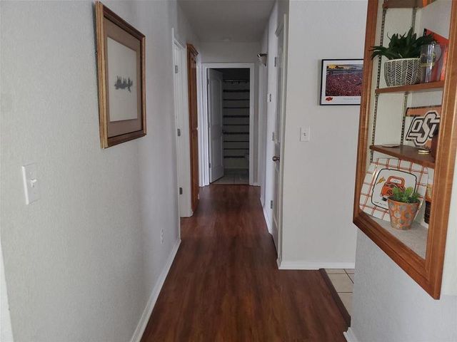 2317 E Sycamore Drive, Stillwater, OK 74075