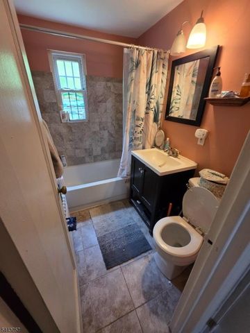 49 Clark Court 49, Rutherford Boro, NJ 07070