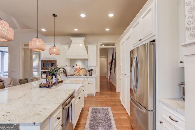 127 Slate Drive, Buford, GA 30518