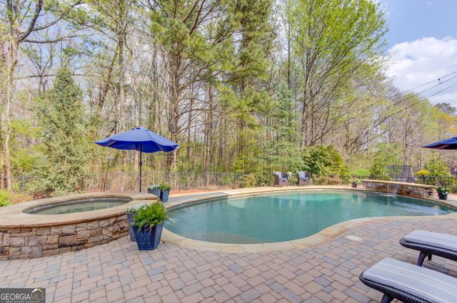 127 Slate Drive, Buford, GA 30518