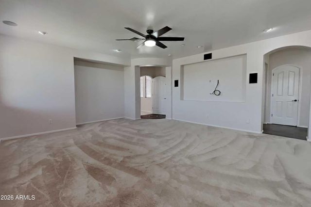 2433 W HORSETAIL Trail, Phoenix, AZ 85085
