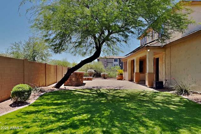 2433 W HORSETAIL Trail, Phoenix, AZ 85085