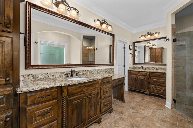 806 Chartres Drive, Shreveport, LA 71115