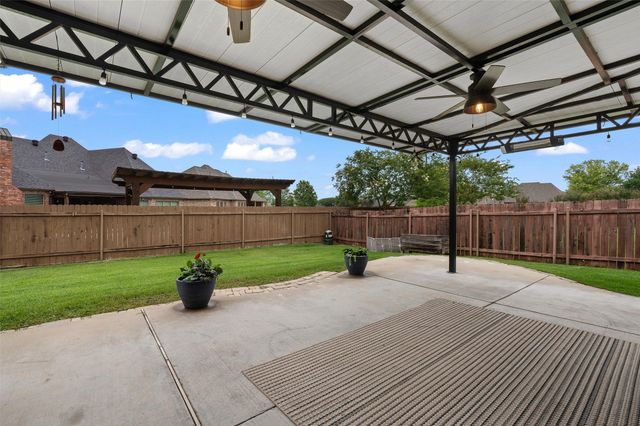 806 Chartres Drive, Shreveport, LA 71115