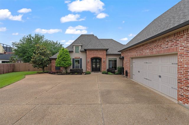 806 Chartres Drive, Shreveport, LA 71115