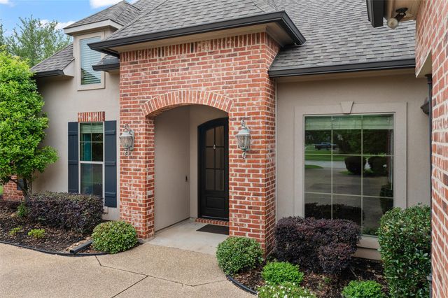 806 Chartres Drive, Shreveport, LA 71115