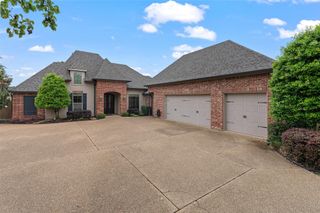 806 Chartres Drive, Shreveport, LA 71115