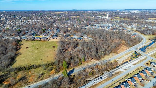 4906 Johnson Road, Springdale, AR 72762