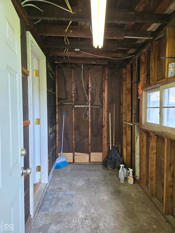 1650 E Naomi Street, Indianapolis, IN 46203