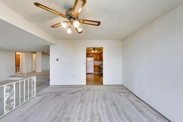 8809 W Golf Road 7F, Niles, IL 60714