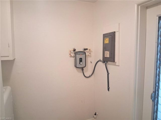 117 Coolidge AVE, Lehigh Acres, FL 33936