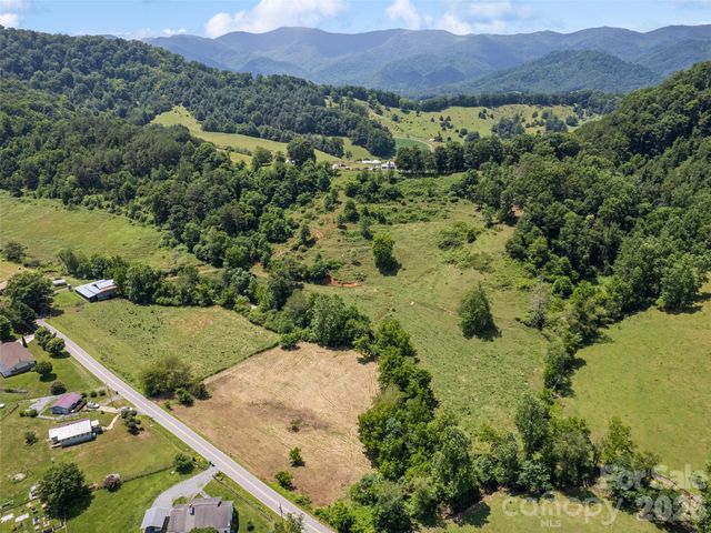 309 Sugar Creek Road, Leicester, NC 28748