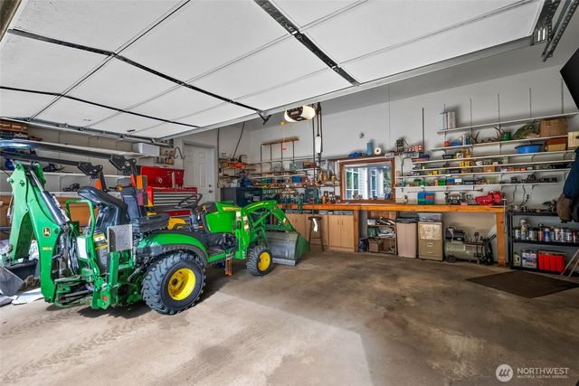 251 N Goldeneye Drive, Hoodsport, WA 98548