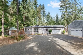251 N Goldeneye Drive, Hoodsport, WA 98548