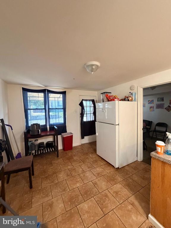 163 CHADWICK AVE, MARCUS HOOK, PA 19061 — photo 3