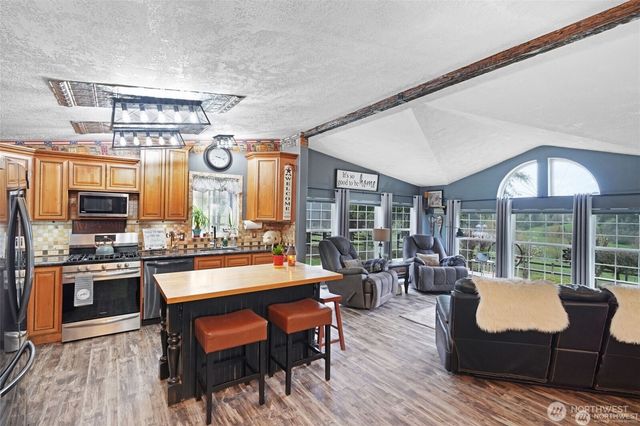 254 Macomber Road, Chehalis, WA 98532