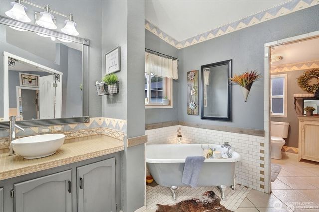 254 Macomber Road, Chehalis, WA 98532