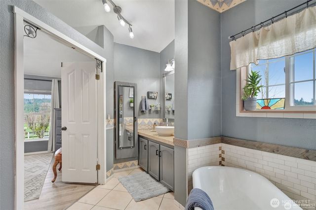 254 Macomber Road, Chehalis, WA 98532